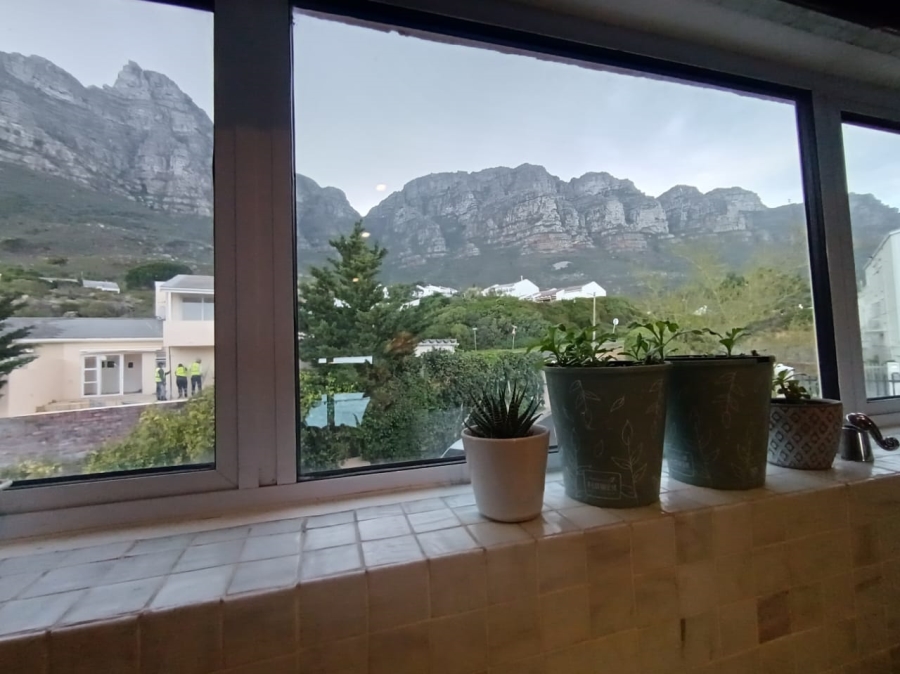 2 Bedroom Property for Sale in Camps Bay Western Cape